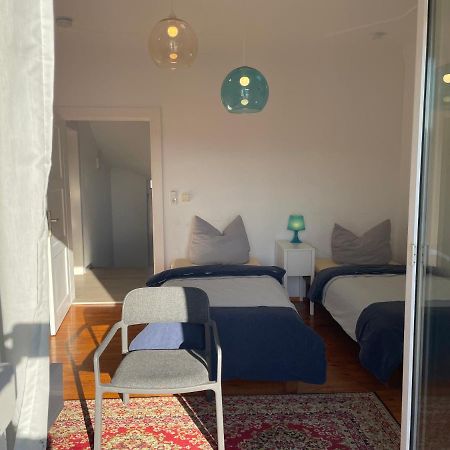 Altstadt Naehe 7 Min Fussweg Ueber Alte Maibruecke Zu Pension Mit Balkon & Garten, Ideal For Long Stay, Relocation Ochsenfurt Luaran gambar
