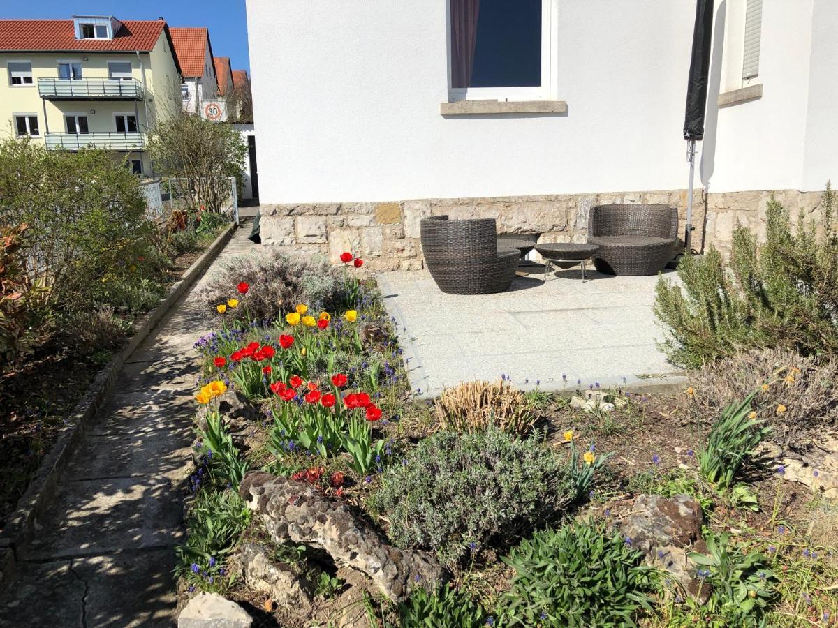 Altstadt Naehe 7 Min Fussweg Ueber Alte Maibruecke Zu Pension Mit Balkon & Garten, Ideal For Long Stay, Relocation Ochsenfurt Luaran gambar