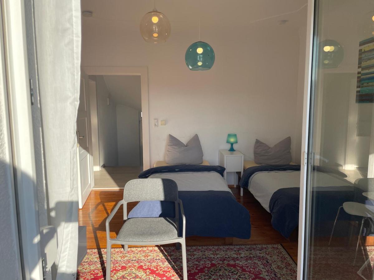 Altstadt Naehe 7 Min Fussweg Ueber Alte Maibruecke Zu Pension Mit Balkon & Garten, Ideal For Long Stay, Relocation Ochsenfurt Luaran gambar
