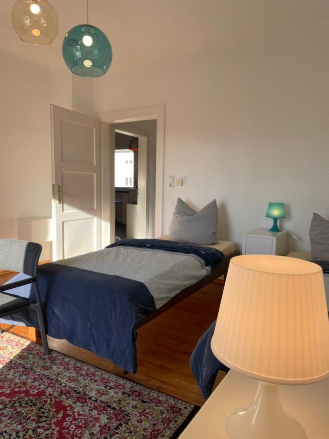 Altstadt Naehe 7 Min Fussweg Ueber Alte Maibruecke Zu Pension Mit Balkon & Garten, Ideal For Long Stay, Relocation Ochsenfurt Luaran gambar